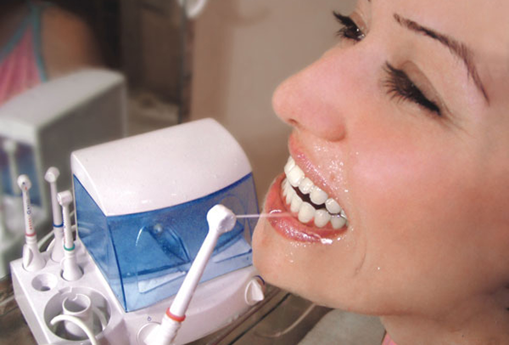 Как чистить зубы ирригатором dns ингаляторы