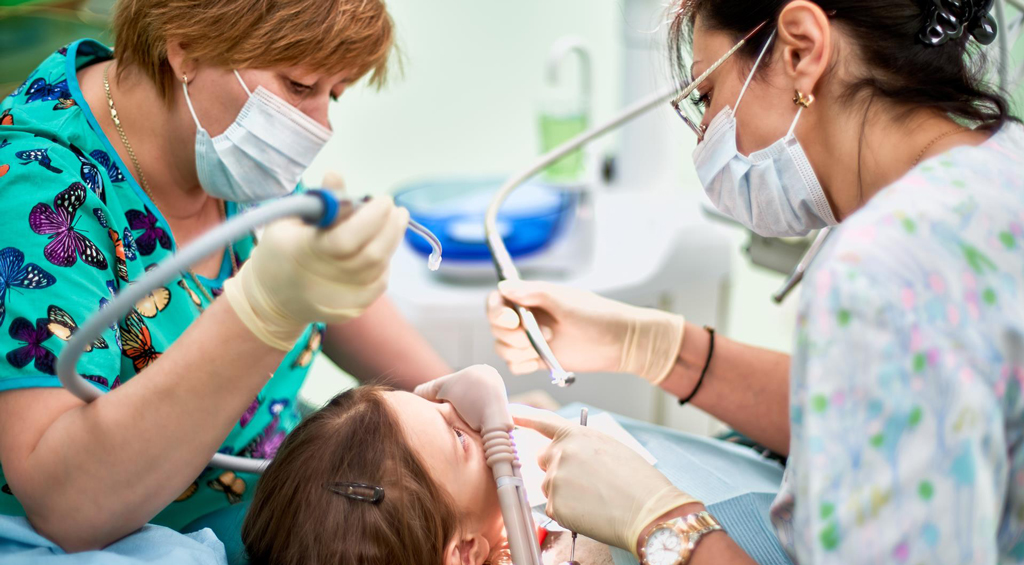 Газ в стоматологии для детей
